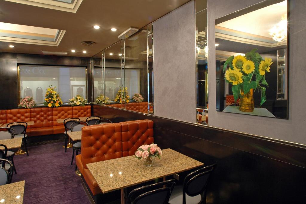 Posezení v ubytování Hotel Centrale Byron