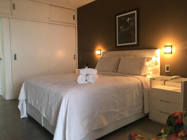  Ipanema Tiffanys Residence Service