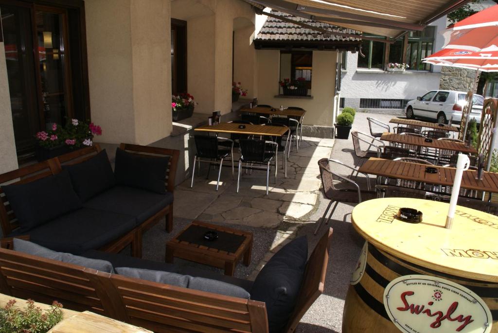Posezení v ubytování Adventure Hostel