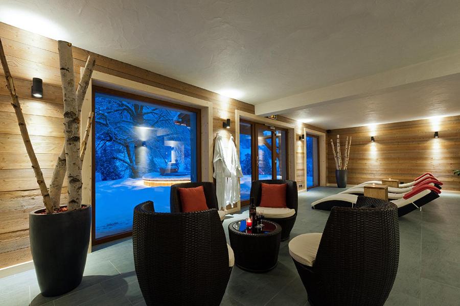 Posezení v ubytování La Vallée Hôtel &Spa