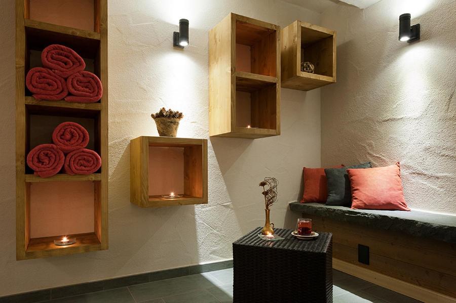 Postel nebo postele na pokoji v ubytování La Vallée Hôtel &Spa