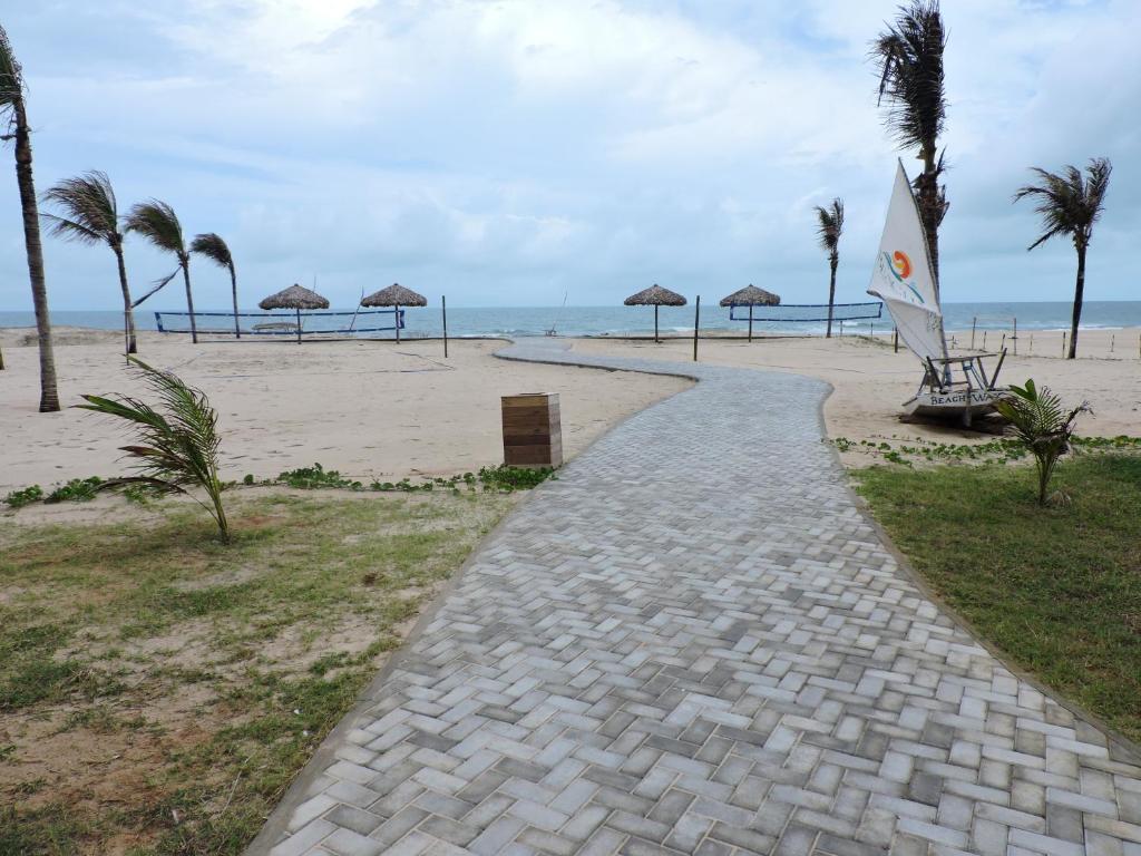  Beach Way