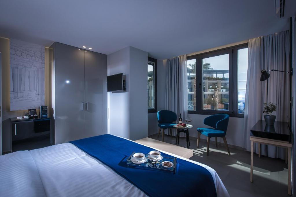 Lavris City Suites - Suíte Com Parcialmente Vista Do Mar