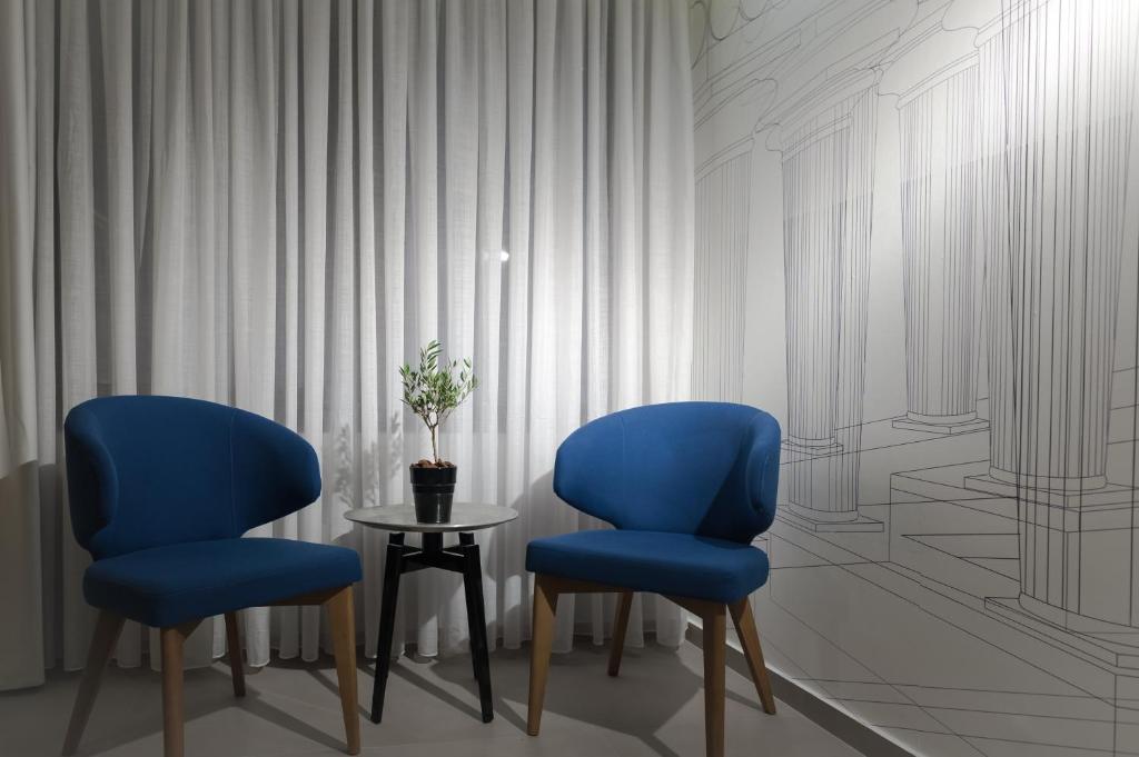 Lavris City Suites - 7