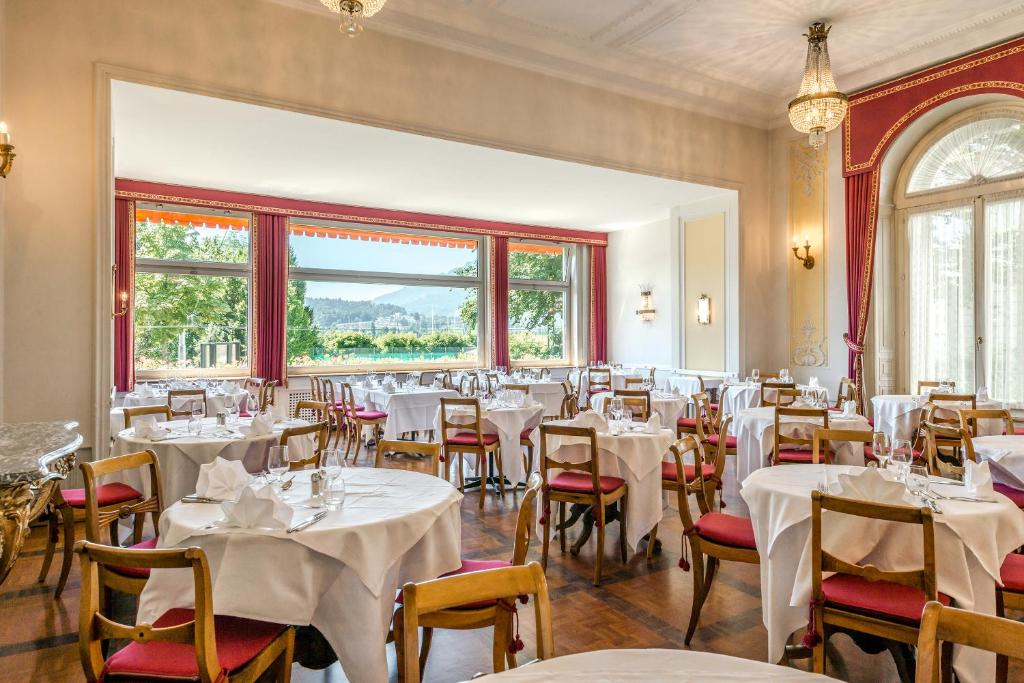 Restaurace v ubytování Grand Hotel Europe