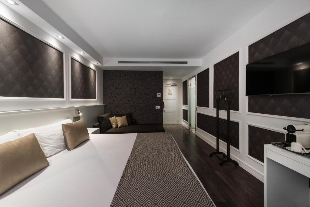 Catalonia Magdalenes - 9