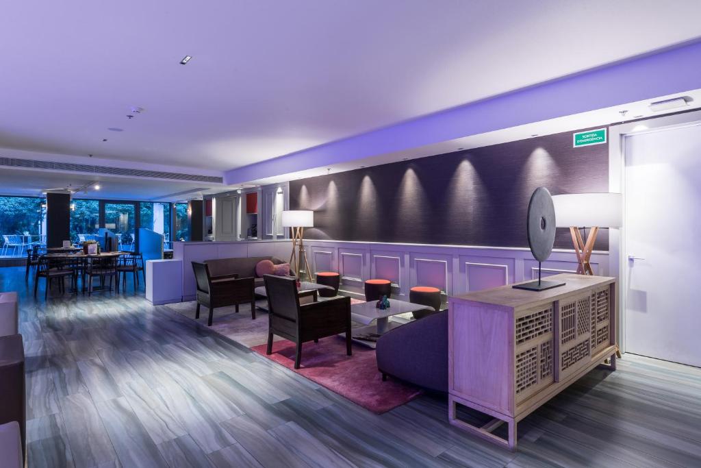 Catalonia Square 4* Sup - Resim 34