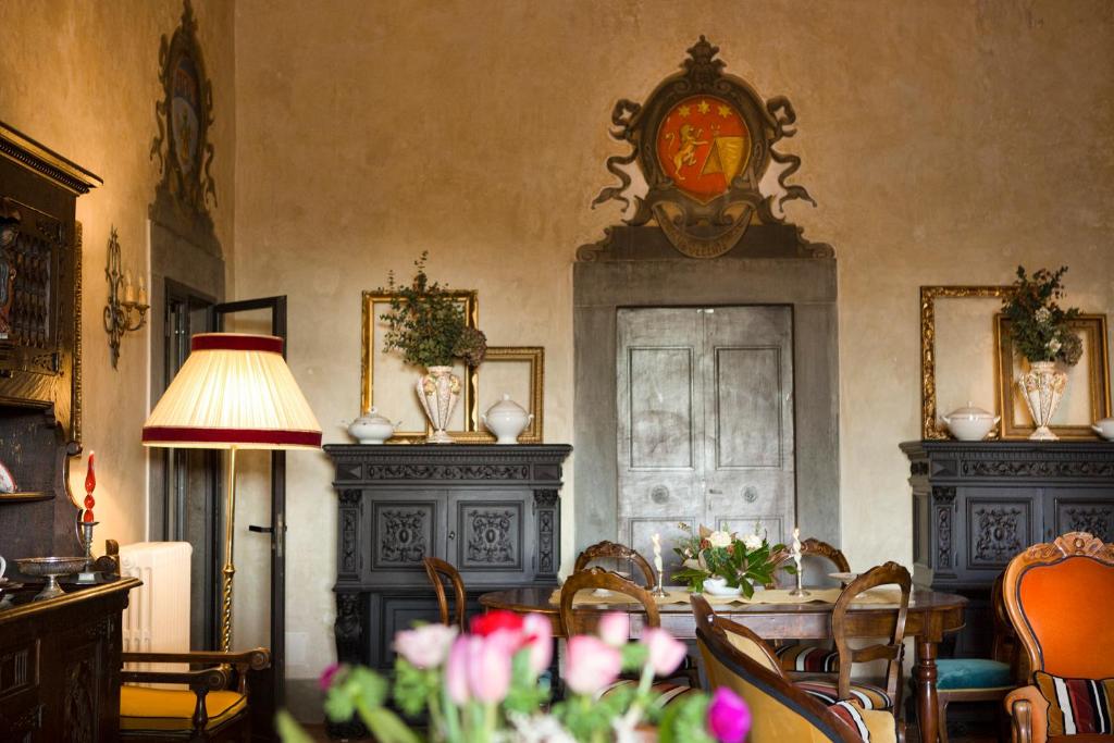 Fotografia z galérie ubytovania Villa Fillinelle v destinácii Tavarnelle in Val di Pesa