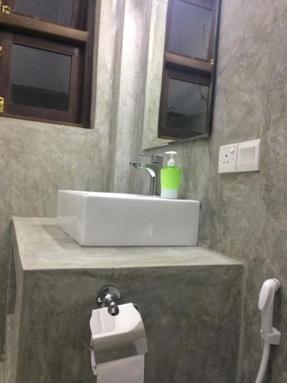 Green Wood Villa Negombo - 13