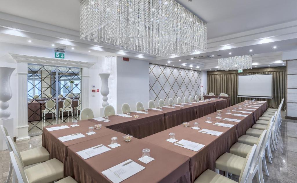 Hotel Tiffany's - Resim 32