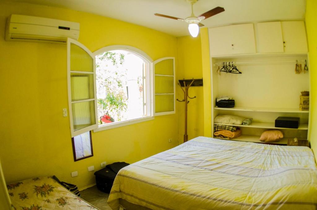  Casa em condominio de alto padrao