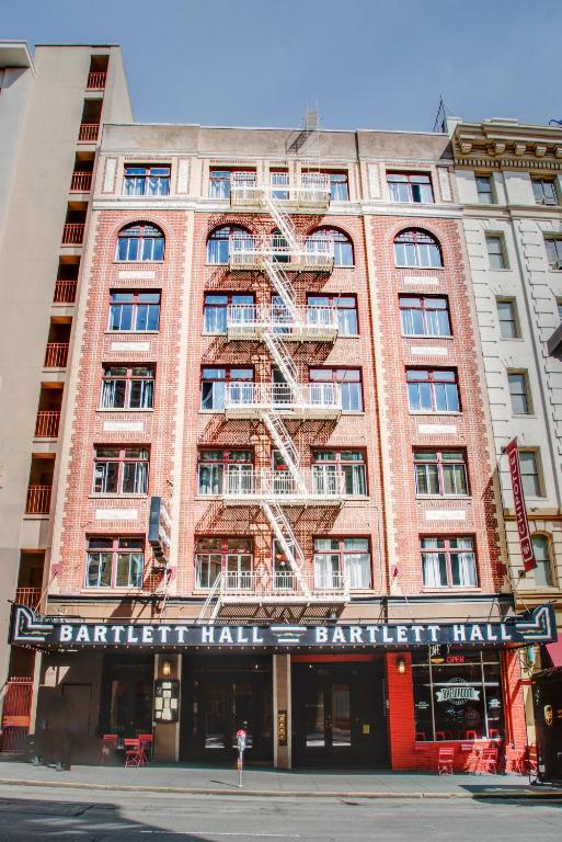 The Bartlett Hotel and Guesthouse photo