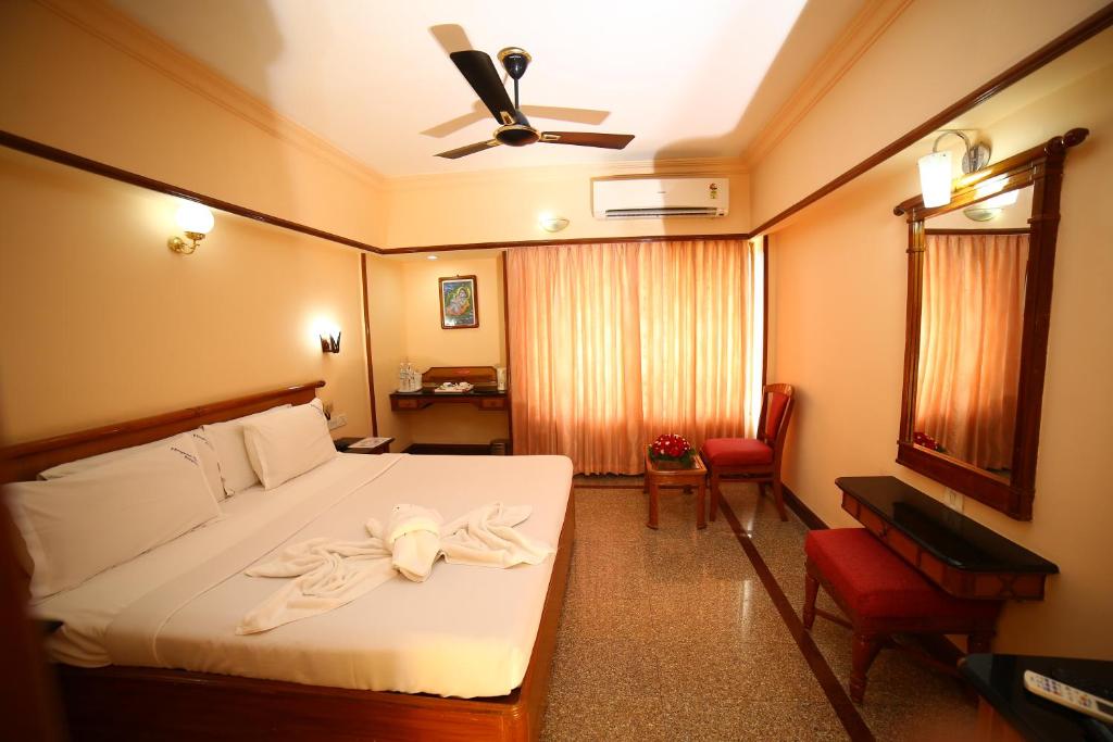 Mayura Residency Guruvayoor: Luxurious Stay Near the Temple Mayura Residency Guruvayoor: Luxurious Stay Near the Temple