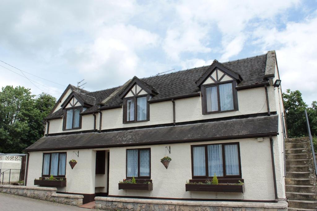 The Bentley Brook Inn - 