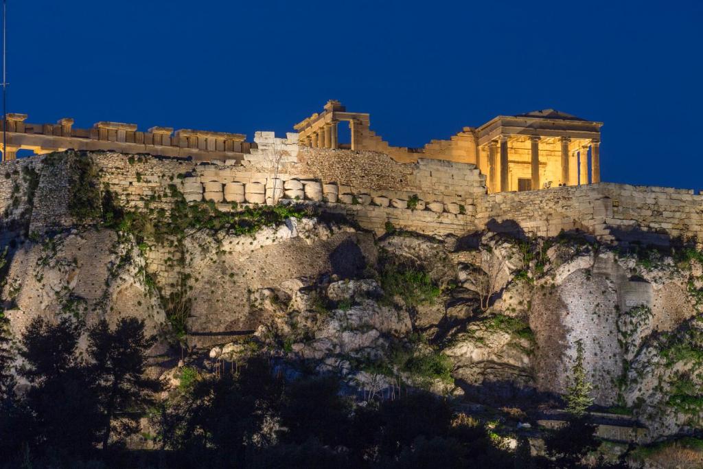 Auntie’s Home - 18