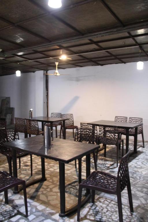 Posezení v ubytování Hotel Golden Oasis - NEAR NEW DELHI RAILWAY STATION