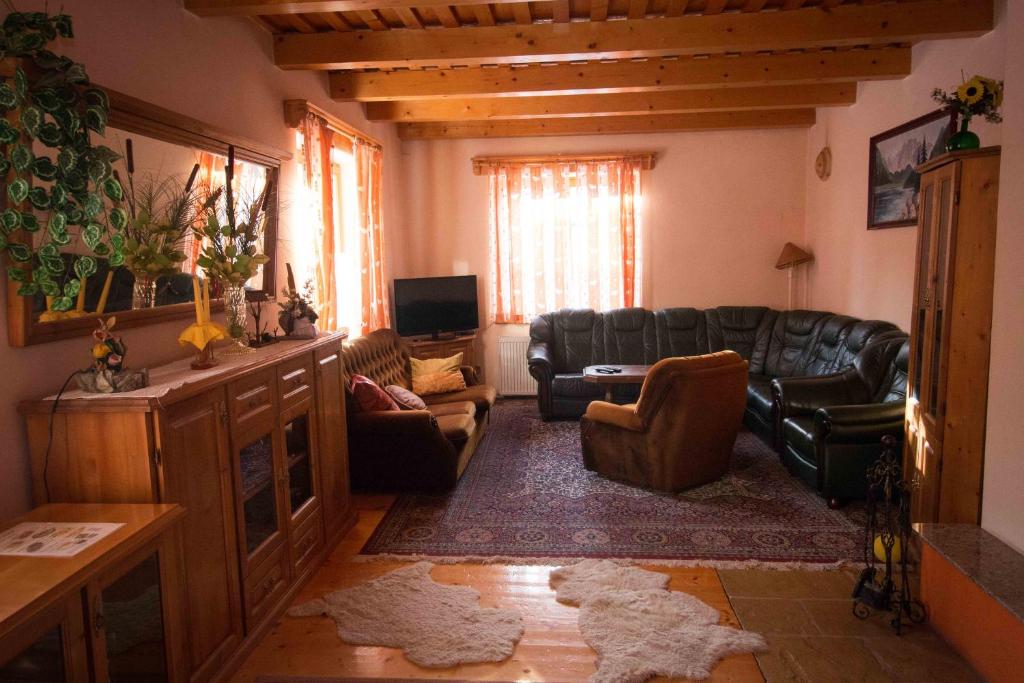 Posedenie v ubytovaní Penzion HACIENDA