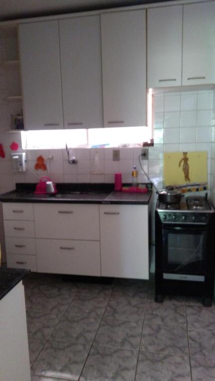  Quartos em Apartamento Próximo Rodoviária e Metrô Detran