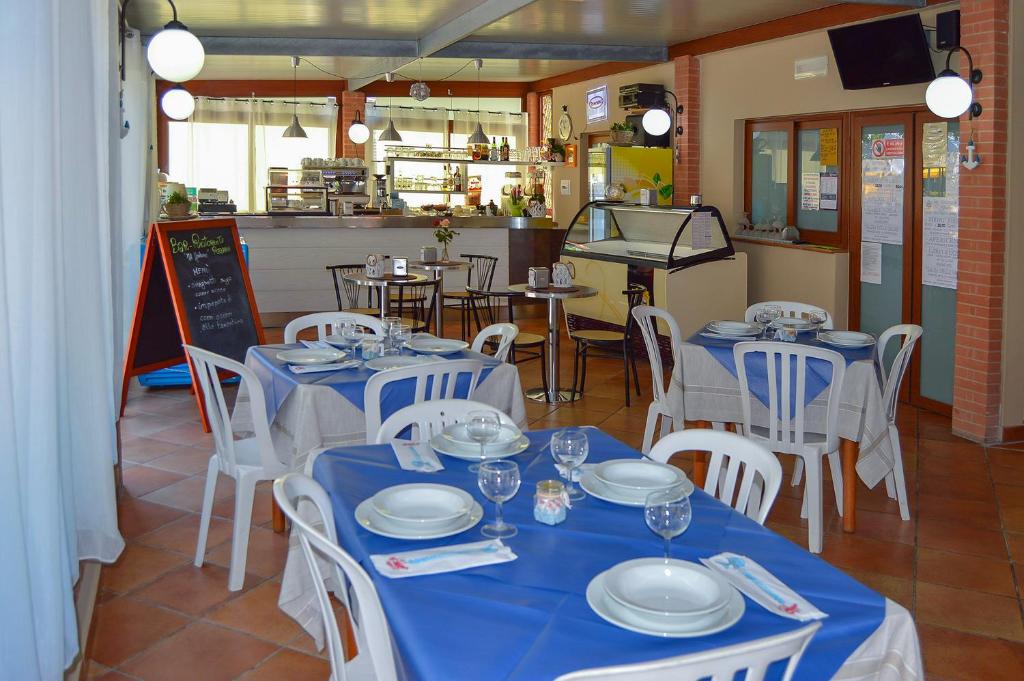 Restaurace v ubytování Camping Johnny