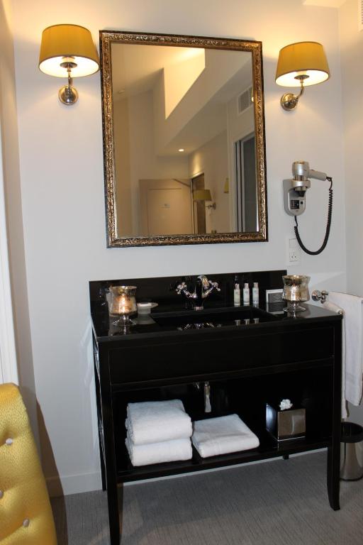 My Home In Paris - Resim 3