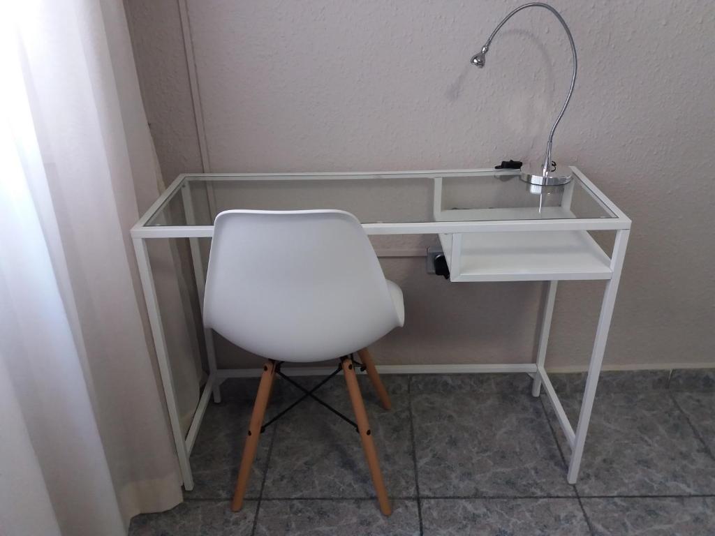 Hostal La Pilarica - Family Double Room