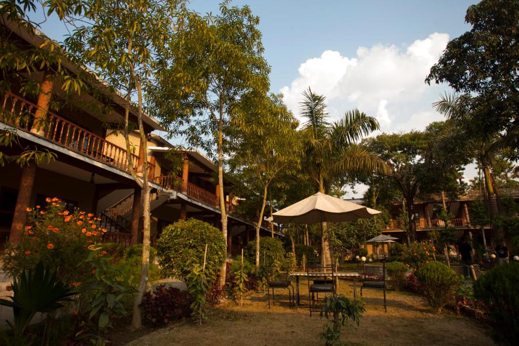 Zahrada ubytování Jungle Safari Lodge- Serenity in the Wild
