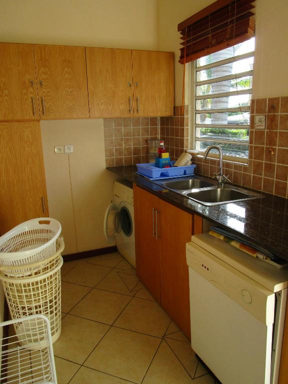 Kuchyň nebo kuchyňský kout v ubytování Villa Bayswater