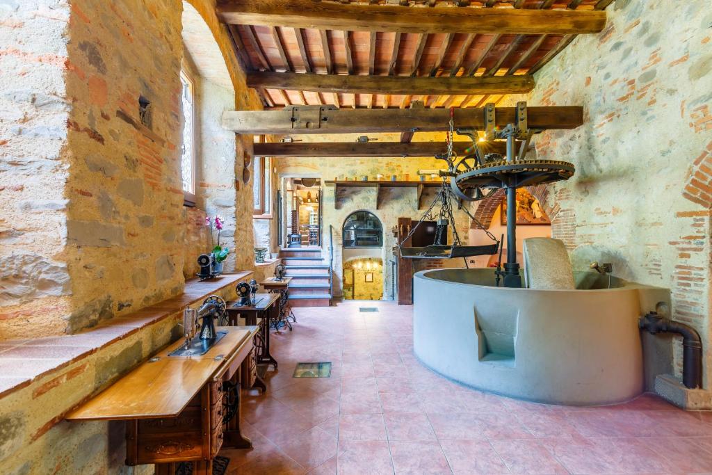 A restaurant or other place to eat at Villaggio Albergo San Lorenzo e Santa Caterina