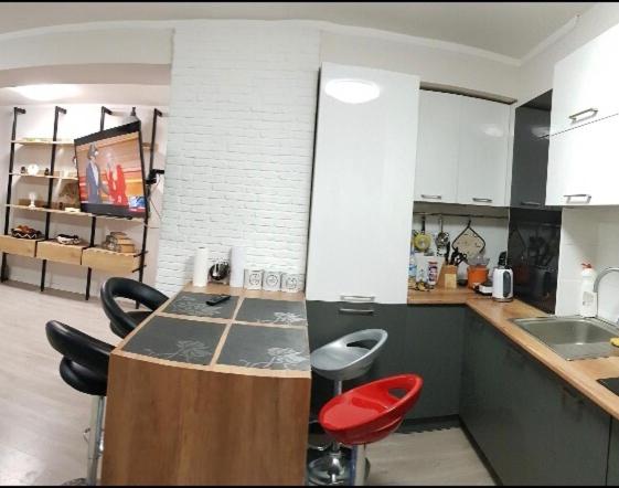 Orbi Palace Deluxe Apartment 502 - Квартира с Mountain View