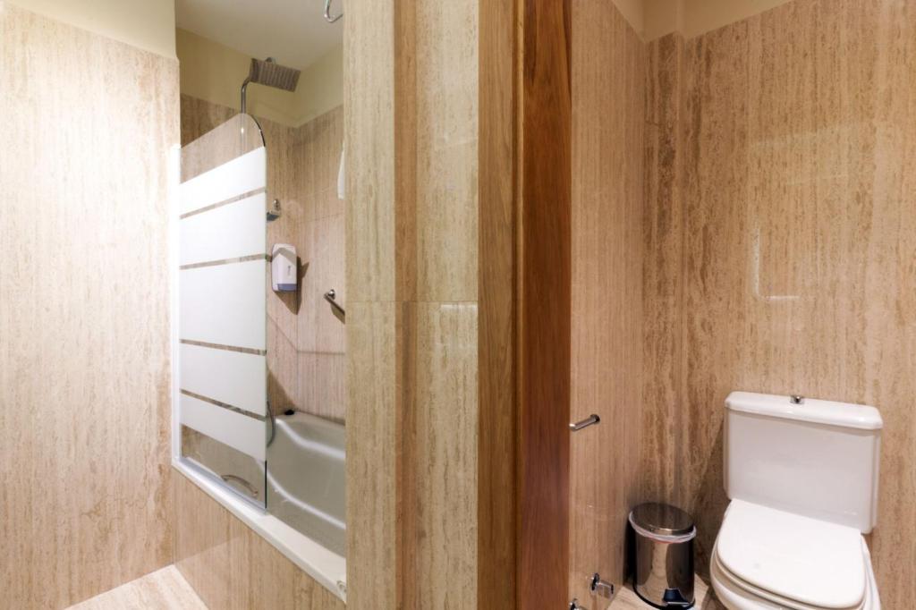 Casa Gloria Apartments - 13