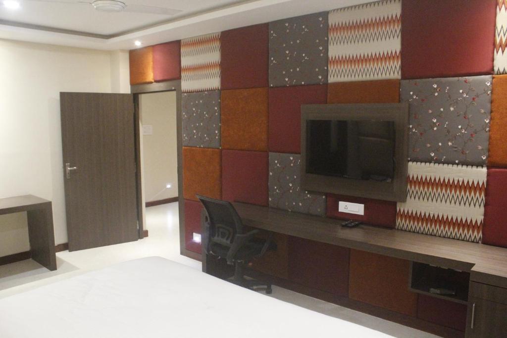 GK PALACE Pure VEG Hotel - Cuarto King