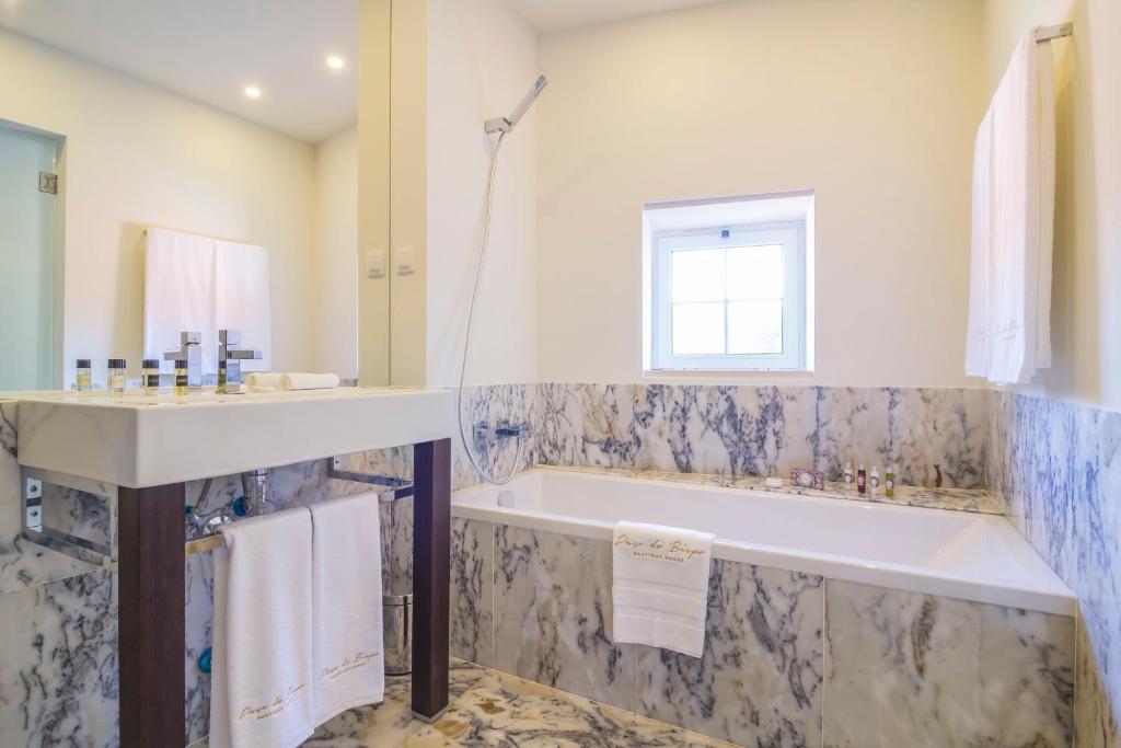 Paço do Bispo Boutique House - 8