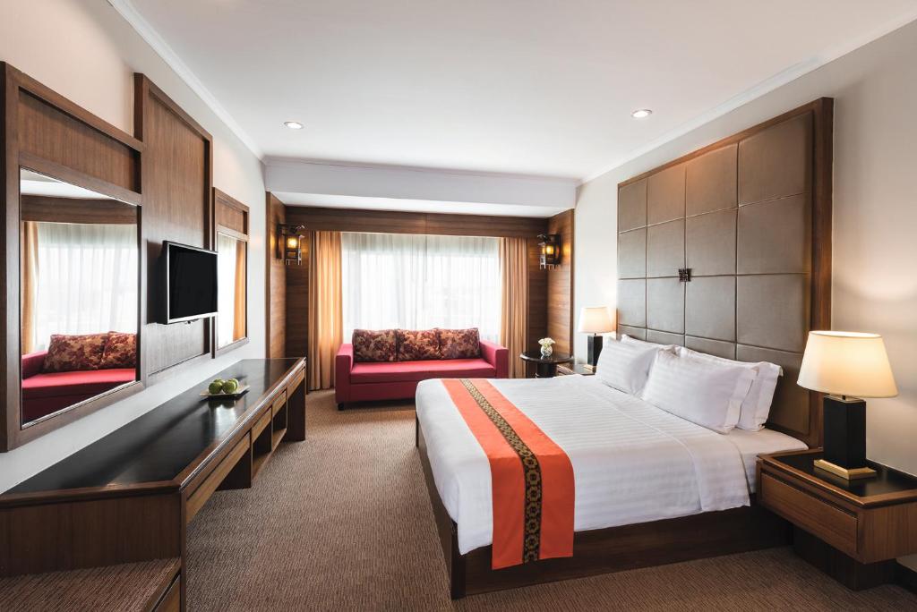 Movenpick Suriwongse Hotel Chiang Mai - Resim 42
