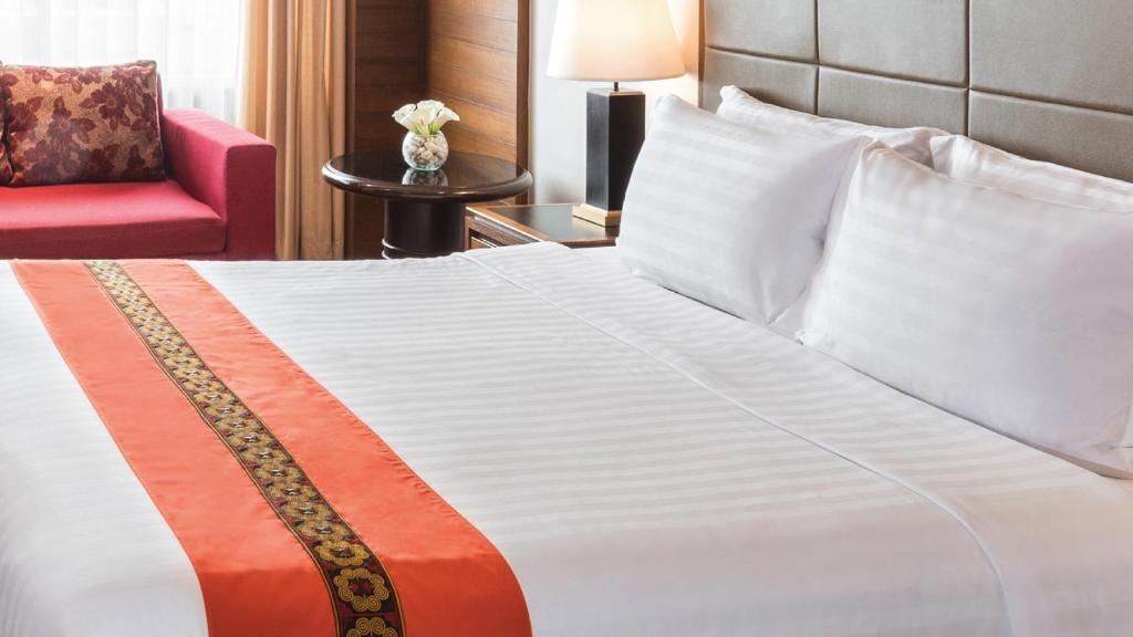 Movenpick Suriwongse Hotel Chiang Mai - Resim 40