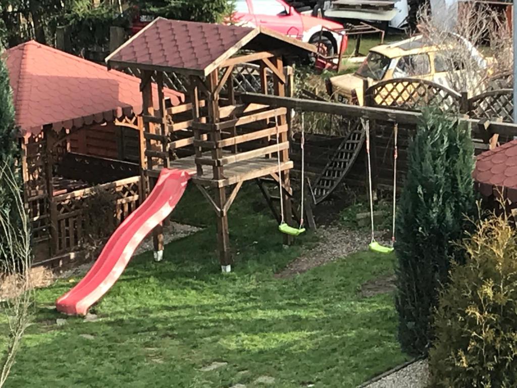 Herní místnost nebo prostor pro děti v ubytování Podgórzanka