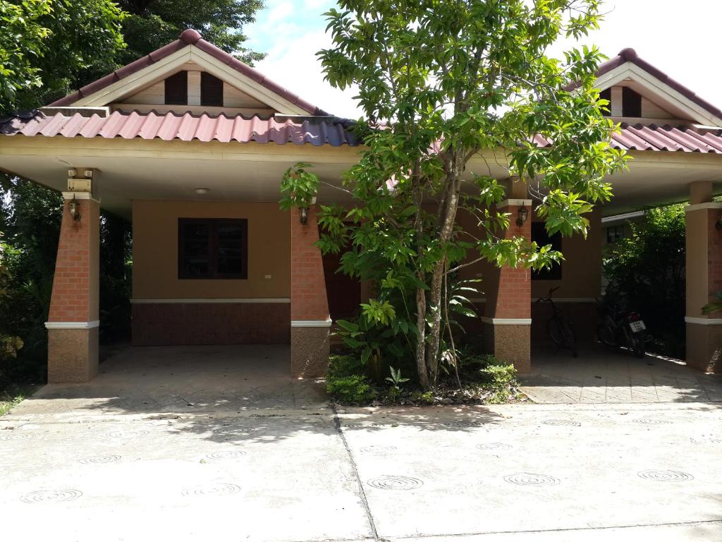 Garden Corner Resort & Hotel - Bungalow Mit Gartenansicht