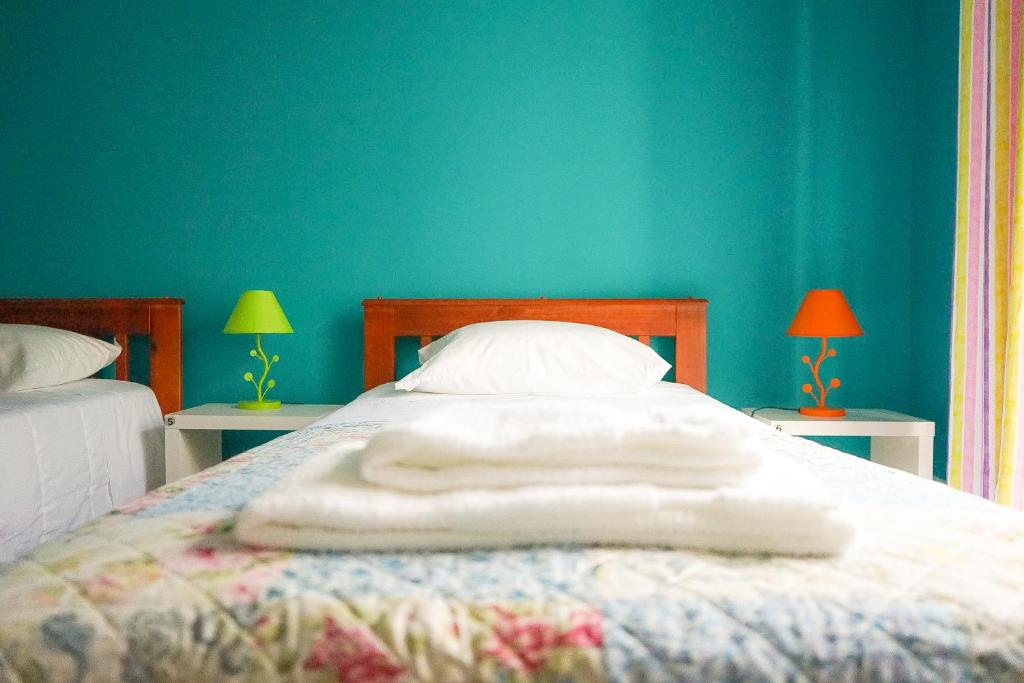Postel nebo postele na pokoji v ubytování Azores Dream Hostel