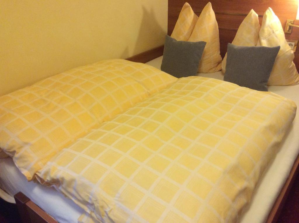 Hotel-Pension Berger - Tweepersoonskamer Met Frans Bed