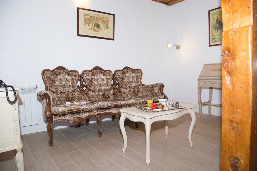 Oriente Palace Apartments - Resim 42