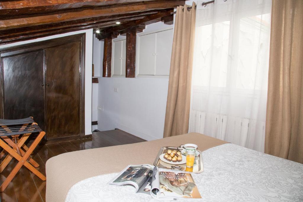 Oriente Palace Apartments - Resim 37