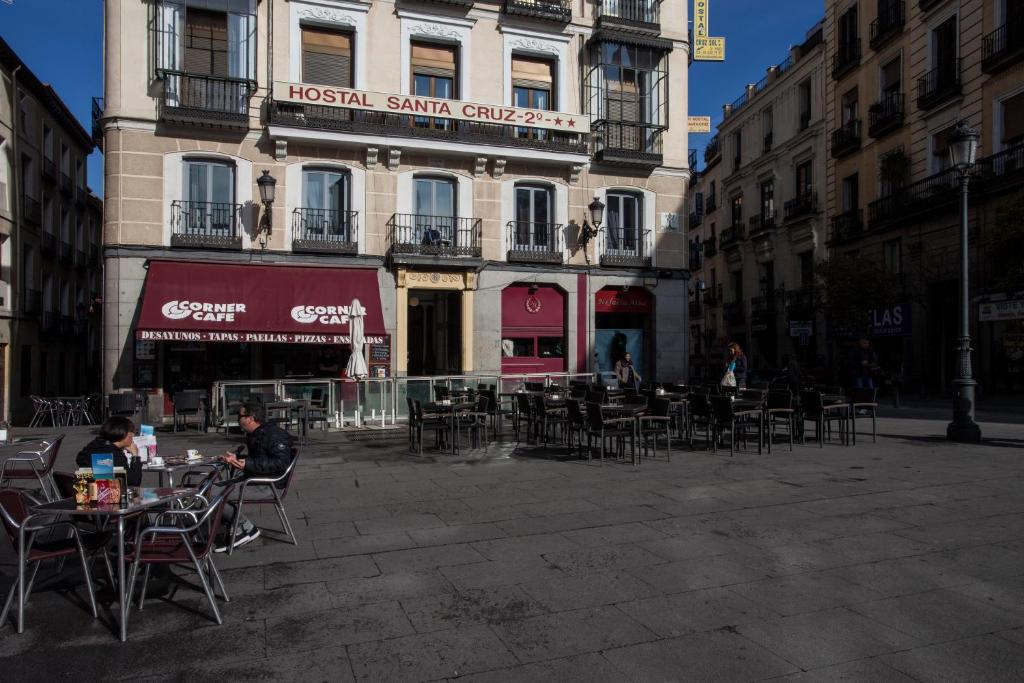 Hostal Santa Cruz - 18