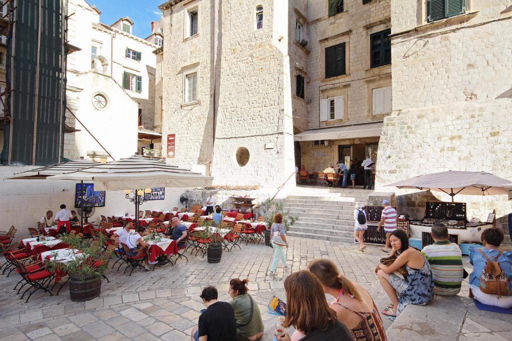 Hostia v ubytovaní Apartman Nikola
