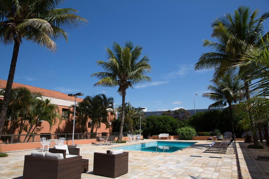  Fênix Hotel Varginha
