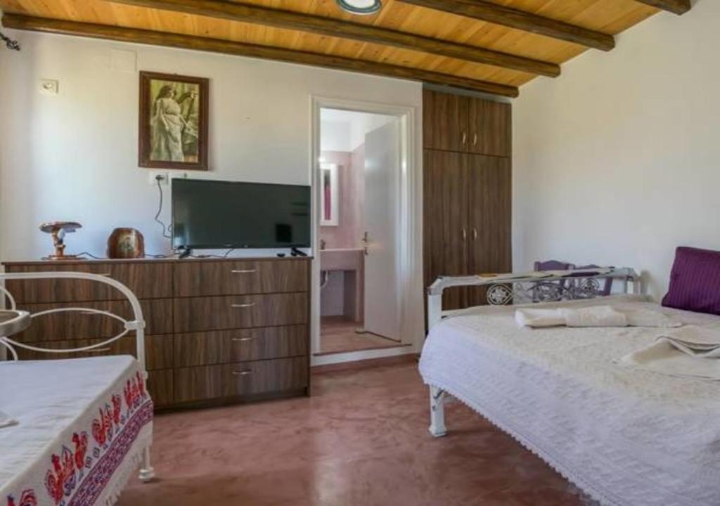 Villa Kotetsi Milos photo 2