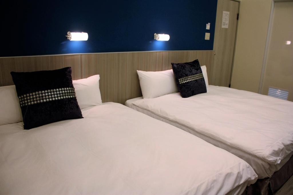 Prince Hotel - Standaard Viervoudige Kamer