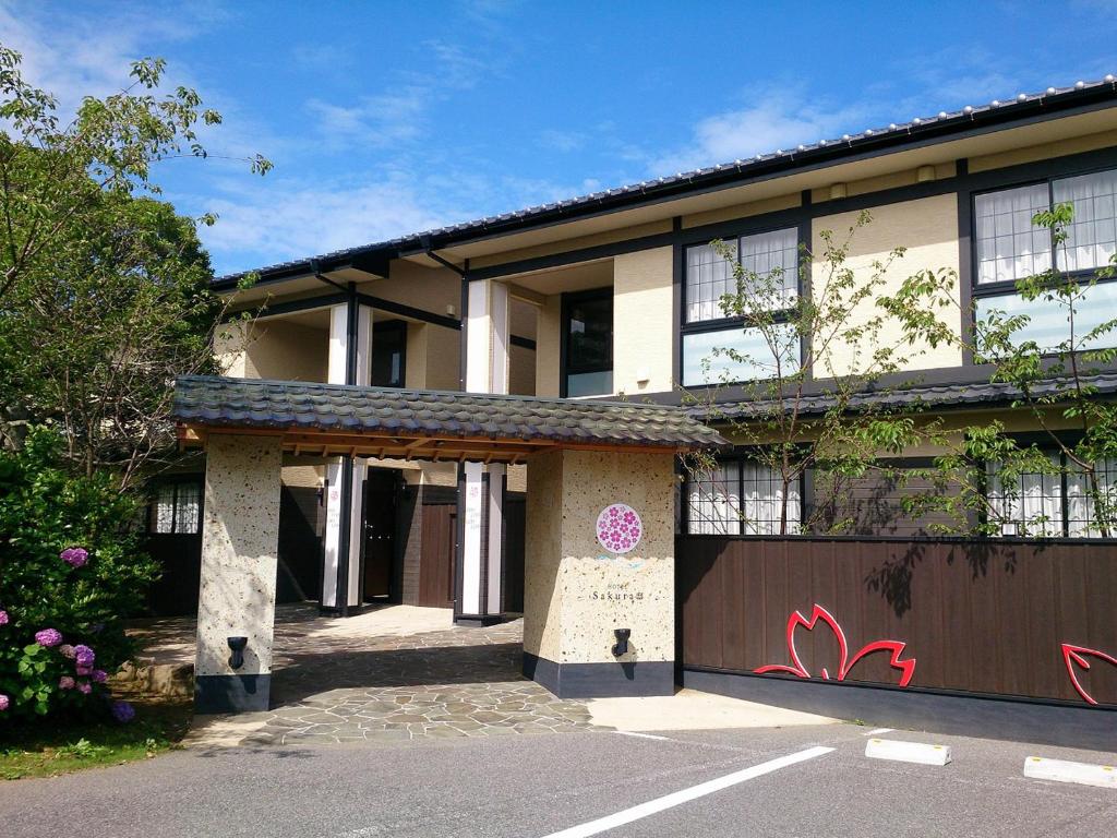 Budova, kde se ryokan nachází