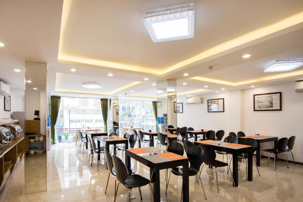Posezení v ubytování Thang Long Espana Hotel