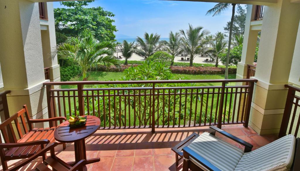 Deluxe Double or Twin Room with Sea View - Daily Guest Activities
