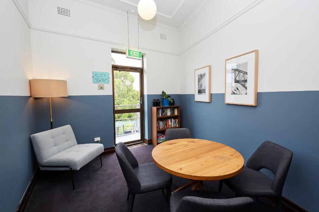 Bridgeview Hotel Willoughby - Resim 28