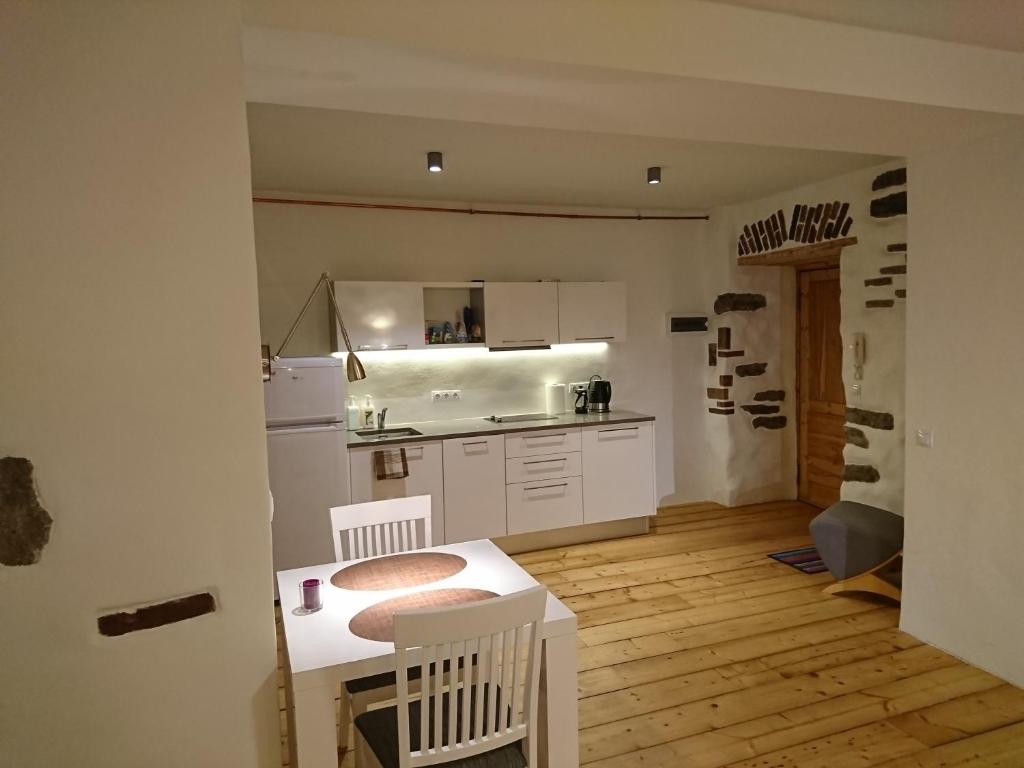 Old Town Niguliste Residence - Studio Apartment
